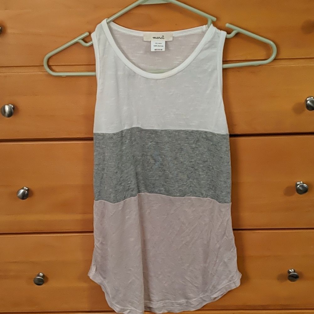 Multi color Tank To